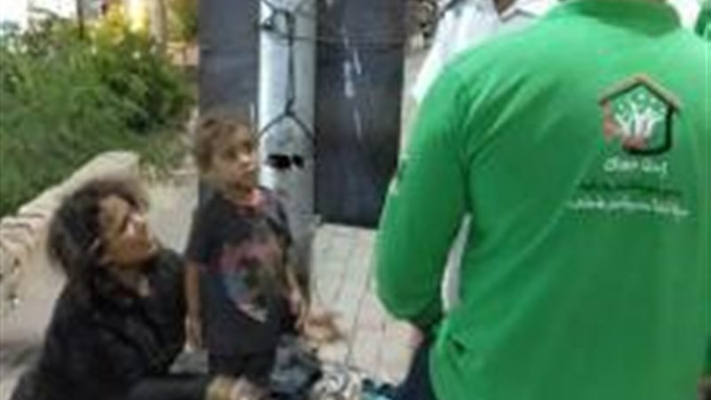 إنقاذ طفلة ووالدتها