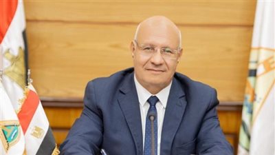 رئيس جامعة بنها يتفقد كلية الهندسة بشبرا