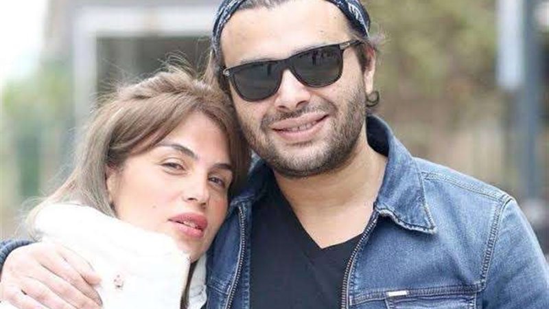 رامى صبرى وزوجته