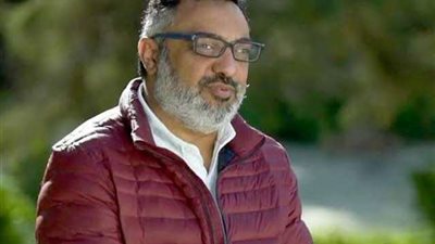 عبد الرحيم كمال يروج لمسلسل ”جزيرة غمام” على طريقته الخاصة