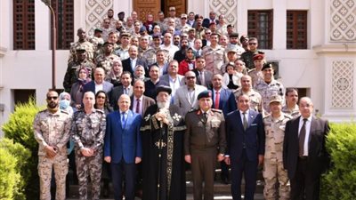 بالصور.. البابا يستقبل وفد أكاديمية ناصر