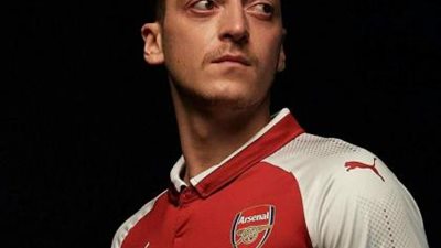 النصر السعودي يتفاوض مع أرسنال للتعاقد مع مسعود أوزيل