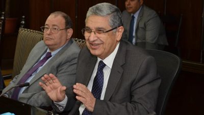 وزير الكهرباء يترأس اجتماع مجلس إدارة هيئة الطاقة المتجددة لمناقشة موازنة عام 2022/2023