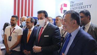 بالصور .. الجامعة البريطانية في مصر تشارك في ملتقى ومعرض «إيديوجيت»