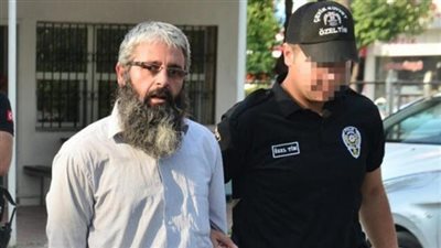 السلطات التركية تطلق سراح أخطر إرهابي بعد ساعات من القبض عليه..ما السبب؟