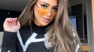 سارة سلامة بإطلالة مثيرة في أحدث جلسة تصوير