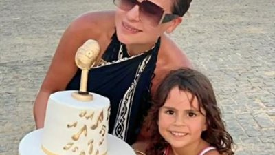 ”الأمومة أعظم إنجاز في حياتى”.. هكذا أحتفلت كارول سماحة بعيد ميلاد نجلتها