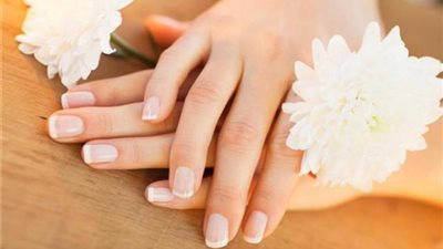 وصفة منزلية لتفتيح اليدين