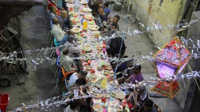 دولة عربية كبري تسمح بإقامة موائد الرحمن خلال شهر رمضان