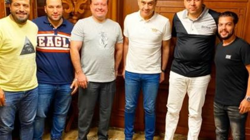 توقيع علي ماهر مع