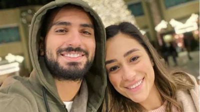 حقيقة انفصال محمد شرنوبى عن زوجته راندا رياض