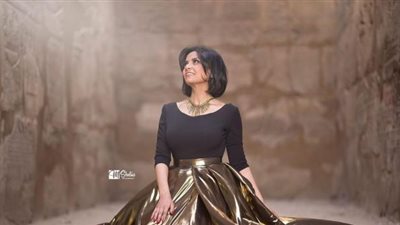 سهر الصايغ بإطلالة جذابة فى أحدث جلسة تصوير