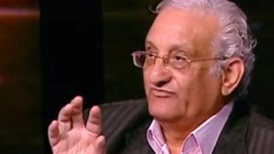 بعد شائعة وفاته.. تطورات الحالة الصحية لـ أحمد حلاوة