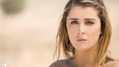 عائشة بن أحمد تبهر جمهورها بإطلالة مختلفة عبر ”أنستجرام”