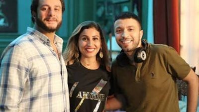 بالفيديو.. أحمد خالد موسى يودع ديكور فيلم ”٣٠ مارس”