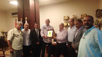 الدهراوى فى زيارة للأتحاد السكندري إستعدادا لبطولة إفريقيا للكاراتيه