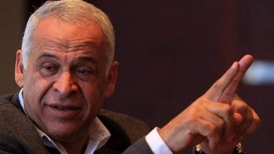 فرج عامر يكشر عن أنيابه ويقرر إيقاف مستحقات اللاعبين