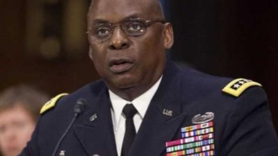 وزير الدفاع الأمريكي يهدد روسيا برد حاسم حال استخدامها أسلحة دمار شامل في أوكرانيا