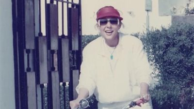 نادية الجندى بإطلالة شبابية فى أحدث ظهور لها