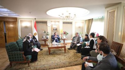 تفاصيل لقاء وزير التعليم العالي ومدير منظمة العمل الدولية