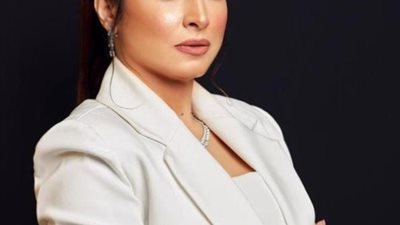 دور مركب من روجينا ومشهد صامت من رؤوف عبد العزيز في التيزر الثاني لمسلسل ”انحراف”