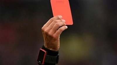 في سباق الكروت الحمراء .. المقاولون في الصدارة والمصري الوصيف