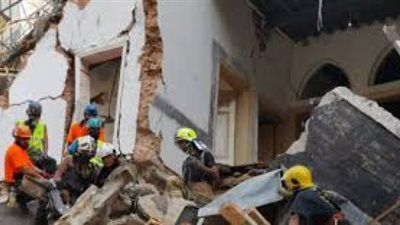 حالة طوارئ في لبنان بسبب نبضات قلب تحت الأنقاض