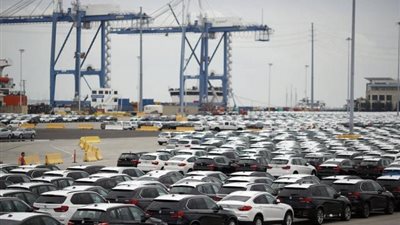 الجمارك تفرج عن سيارات بقيمة 5.4 مليار جنيه خلال أغسطس الماضي‎