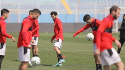 المنتخب يؤدى مرانه الأخير قبل السفر إلى السنغال