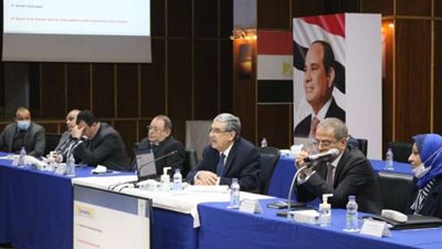 وزير الكهرباء يناقش مع وفد كبير من رجال الأعمال البريطانيين سبل تعزيز التعاون وزيادة فرص الاستثمار