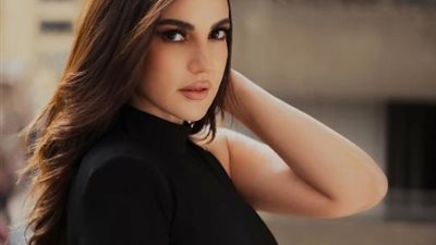 درة تخطف الأنظار بإطلالة ساحرة