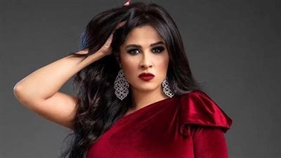 ياسمين عبد العزيز تتصدر التريند بعد مشاركتها فى إعلان لاحدى شركات الاتصالات