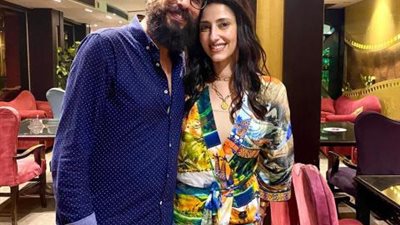 حنان مطاوع تحتفل بعيد زواجها الرابع: حبيبي