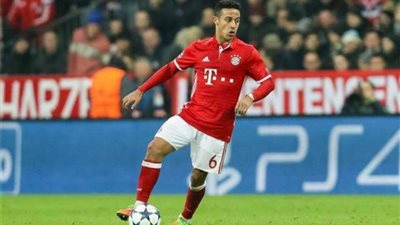 برشلونة يهدد رغبة ليفربول في التعاقد مع ألكانتارا