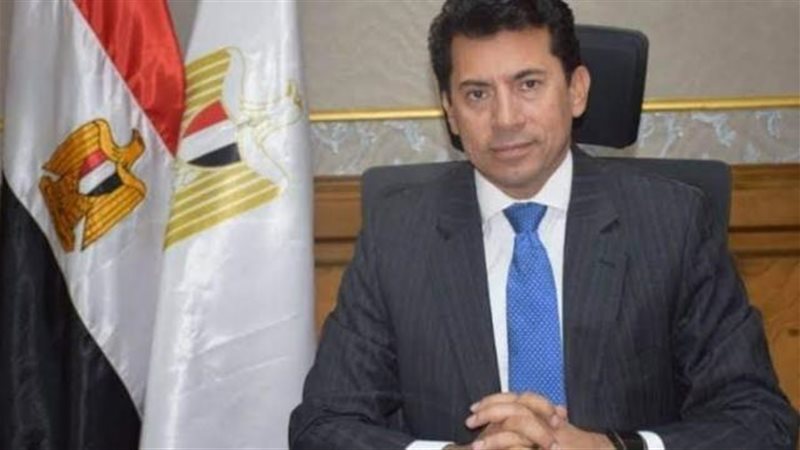 اشرف صبحي وزير الشباب