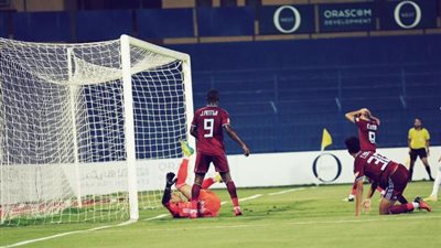 أنطوي يقود بيراميدز للتقدم على الجونة في الشوط الأول