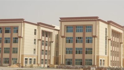 تعرف على تطورات الأعمال الإنشائية بجامعة بني سويف الأهلية