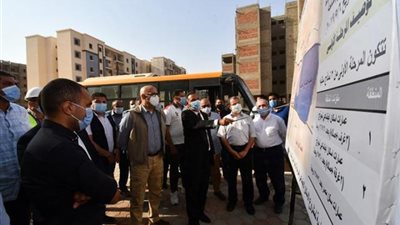 جولة تفقدية لوزير الاسكان داخل مشروع الإسكان الاجتماعى بمنطقة حدائق العاصمة