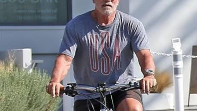 أرنولد شوارزنيجز يستعيد ذكرياته بصورة عمرها 45 عاما