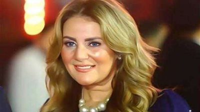 رانيا محمود ياسين تطمئن جمهورها على حالتها الصحية بعد تعرضها لحادث