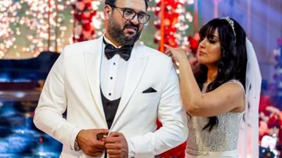 أكرم حسنى رفقة أيتن عامر من كواليس ”مكتوب عليا”: بحبك يا تونا