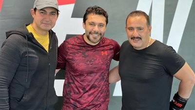 أحمد حسن مع السقا وياسر جلال فى أحدث ظهور