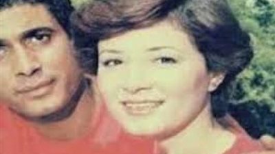 الفتى الأسمر قال ”أنا اللي قتلتها”.. قصة هالة فؤاد مع الحجاب.. وهكذا حاول أحمد زكي الانتحار بسببها مرتين