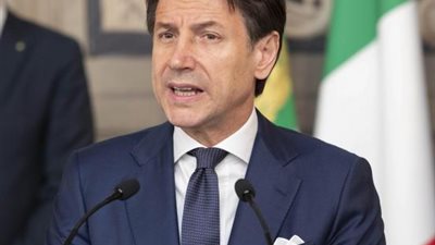 إيطاليا تتعهد بأن تكون في الخطوط الأمامية لمواجهة كورونا