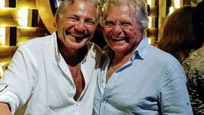 مصطفى فهمي يكشف سر تأجيل مسلسل ”أولاد الهلالية” مع شقيقه حسين فهمى