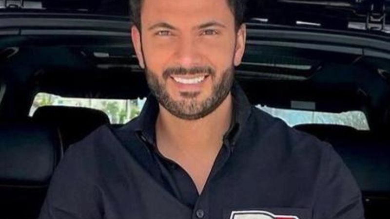 معتز