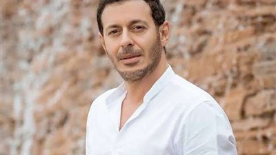 مصطفى شعبان يكشف حقيقة خلافه مع أحمد السقا وسر توقف فيلم ”ترانيم إبليس”