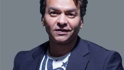 محمد محى: صوتى كان «مسرسع» وأنا صغير وشيرين مطربة «لبط»