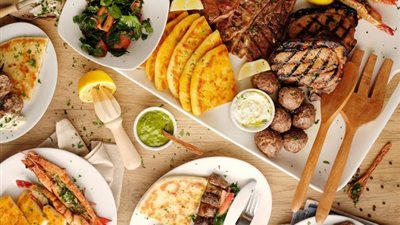 تعرف على قائمة أشهى الأكلات من بلاد الإغريق