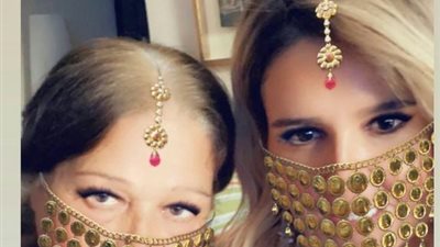 بالصورة.. هنا شيحة تحتفل بعيد ميلاد والدتها وهذه رسالتها لها